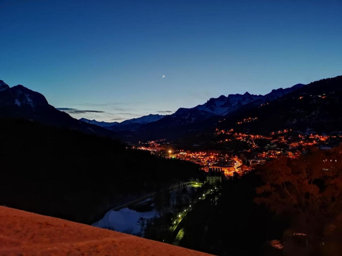 Agreable T3 Mezzanine Jusqu'A 5 Personnes Apartment Briancon  Bagian luar foto